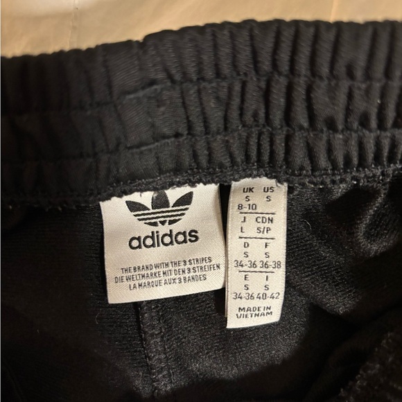 Adidas track pants - Picture 5 of 7